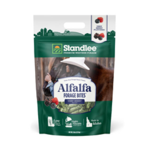 Alfalfa Forage Bites Very Berry Horse Treats