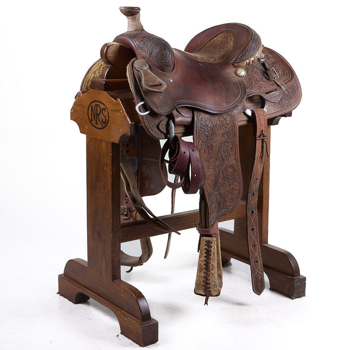 Used 15in 3/4 Tooled Calf Roper with seat inlay
