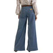 Women's Lainey Wilson Cheeky Wide Leg Jean