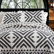 The Queen Ranch Quilt Set