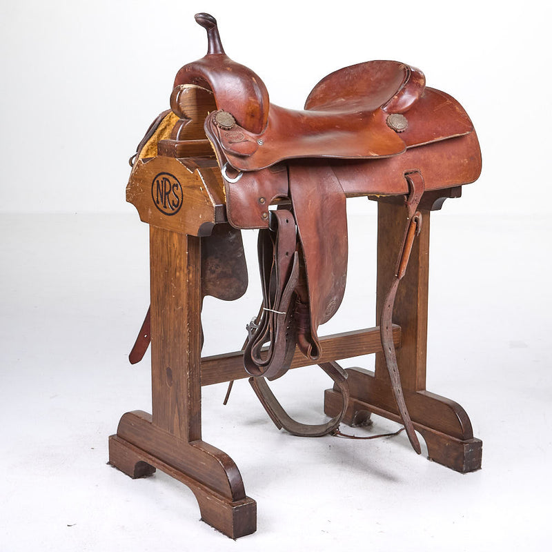 Used 17.5 Square Skirt Cutting Saddle
