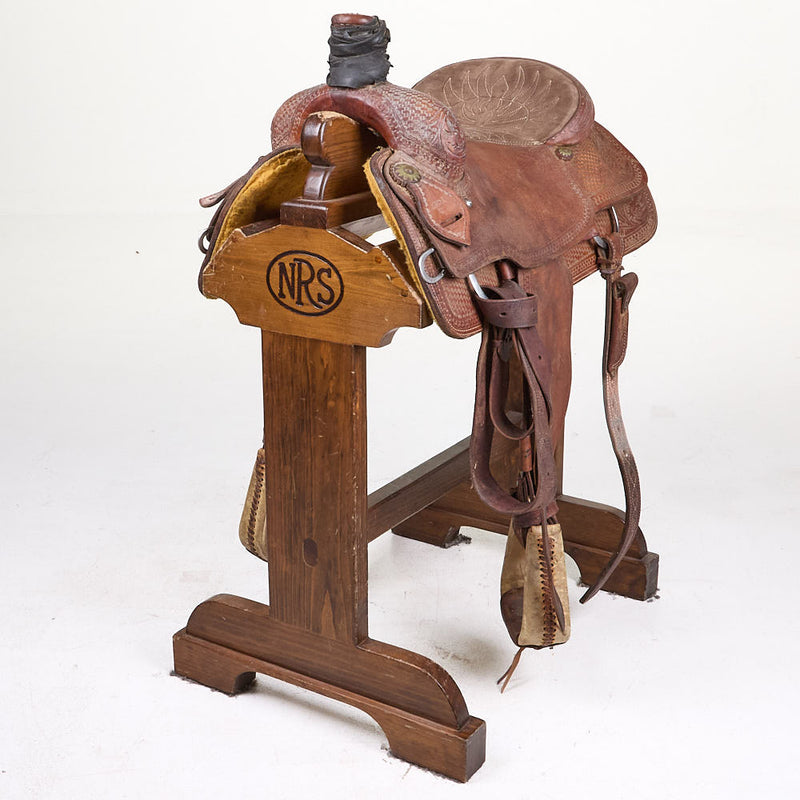 Used 16in 1/2 Breed Basket Weave and Floral Circle J Team Roping Saddle