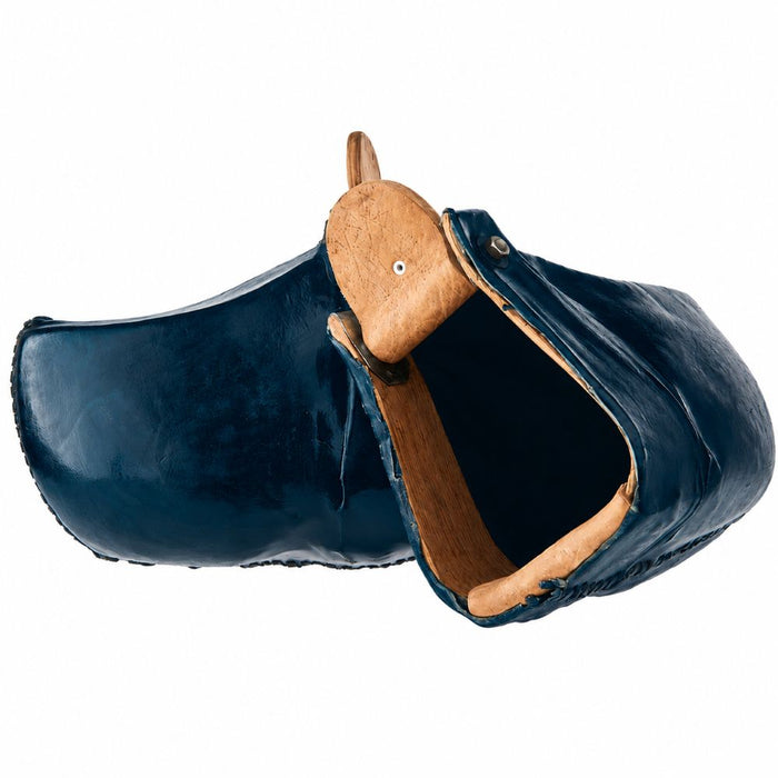 Medium Colored Rawhide Flat Leather Bottom Tapaderos with Latigo Lacing