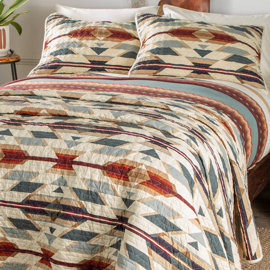 Britannica Home Prairie Springs Quilt Set