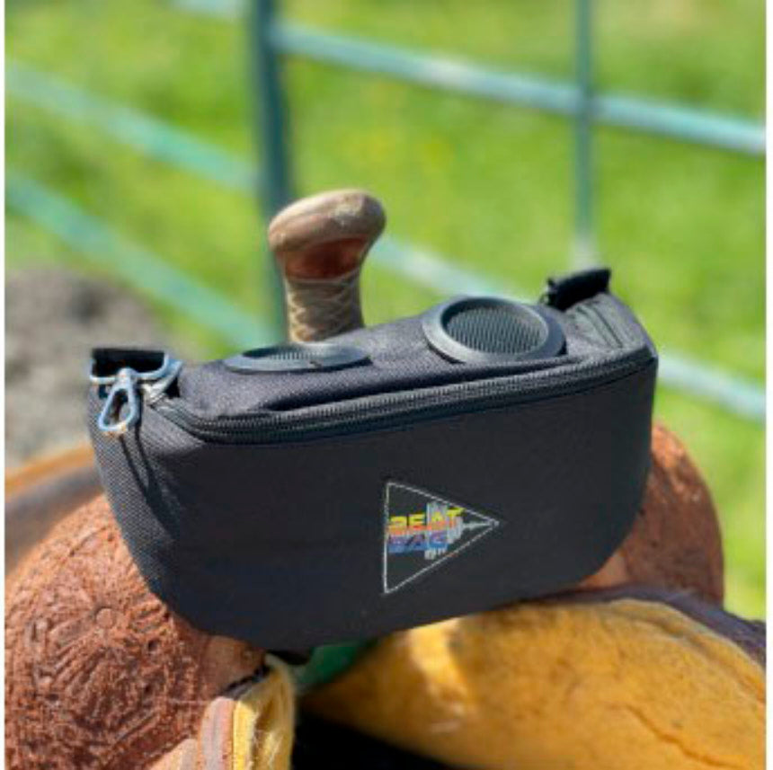 The Beat Bag Bluetooth Pommel Speakers - Cattle Drive: Chicks Discount  Saddlery