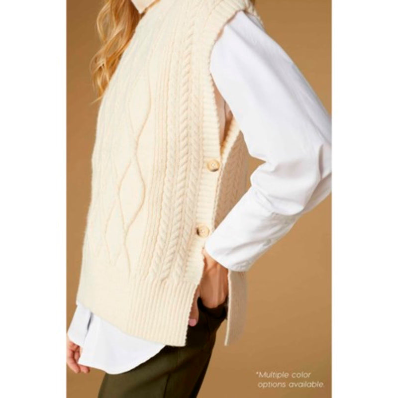Coco + Carmen Women's Leora Cream Sweater Vest