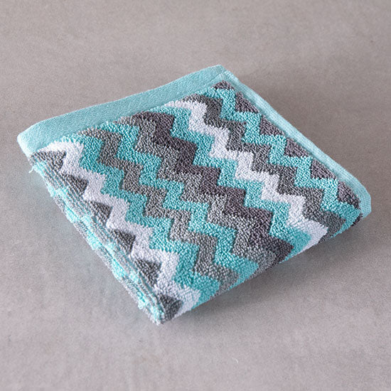 Lintex Lines Blue and Gray Zig Zag Towels