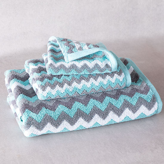 Lintex Lines Blue and Gray Zig Zag Towels