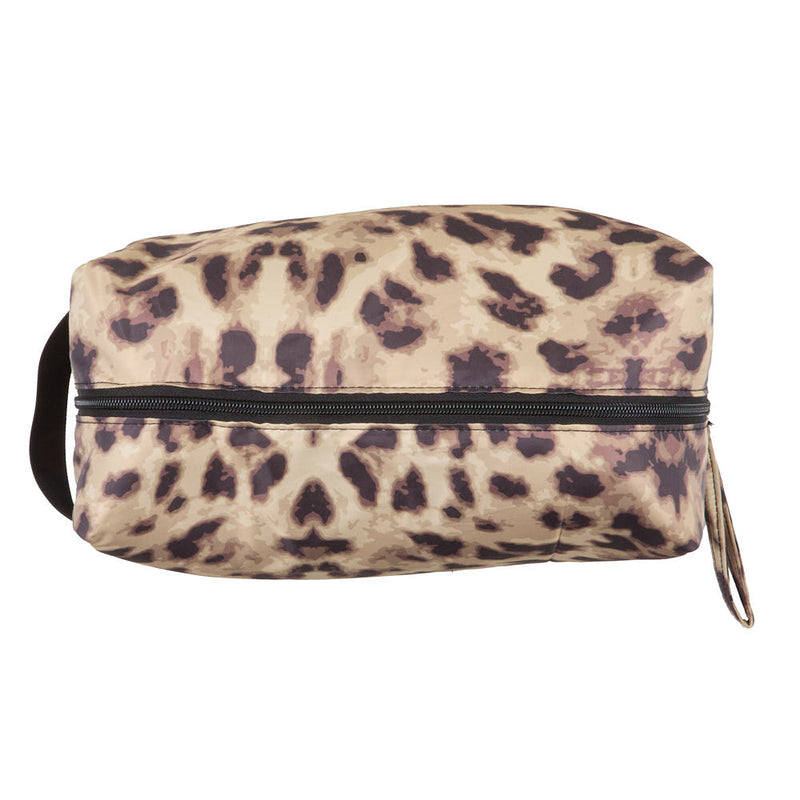 2 Fly Co. That Traveler Leopard Bag
