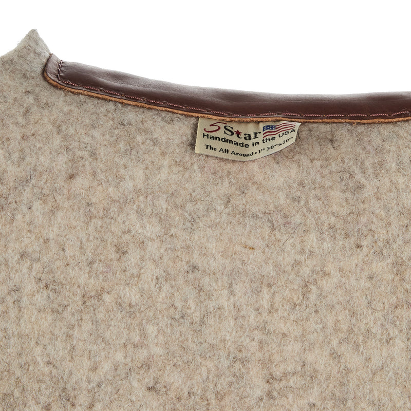 5 Star Equine Products Supplies Inc. 7/8in All Around Natural Felt Saddle Pad with Turq Buckstitch