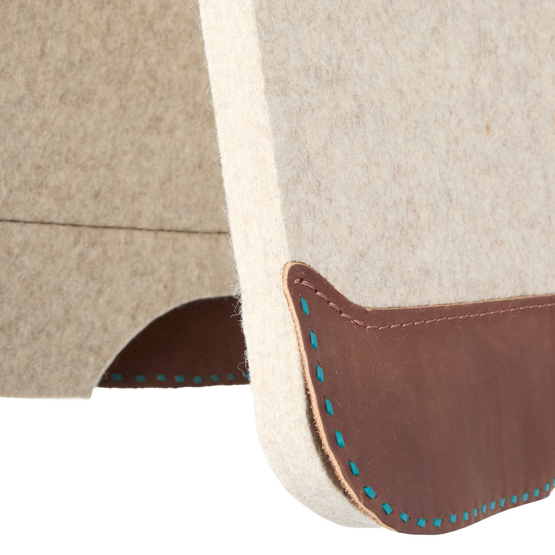 5 Star Equine Products Supplies Inc. 7/8in. 30x30 Natural Felt Saddle Pad with Turq Buckstitch
