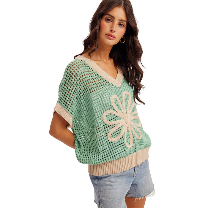 Hem And Thread Women's Green Daisy Patch Net Sweater