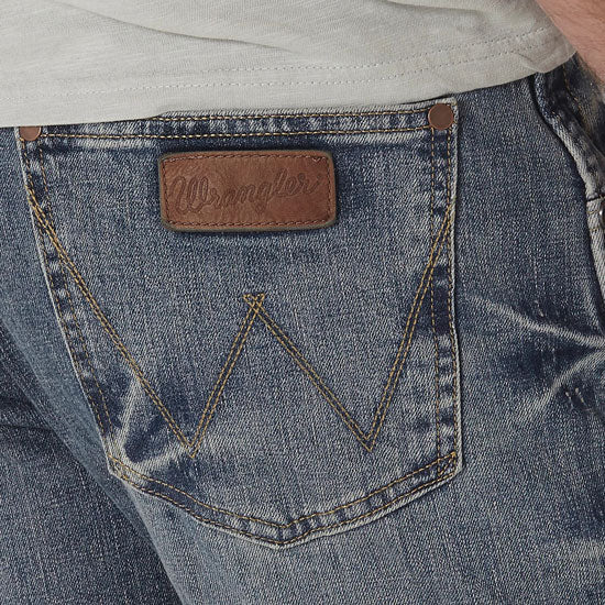 Wrangler Men's Retro Slim Fit Jean
