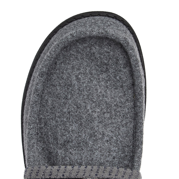Hey Dude Men's Wally Smoke Grey Cozy Plaid Casual