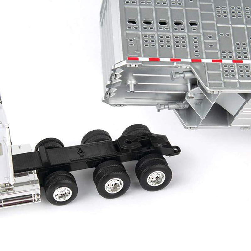Tomy Freightliner Semi with Livestock Trailer and Cattle