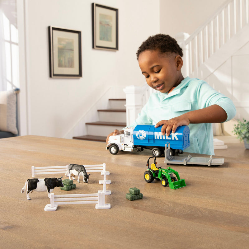 Tomy John Deere Switch N Load Playset