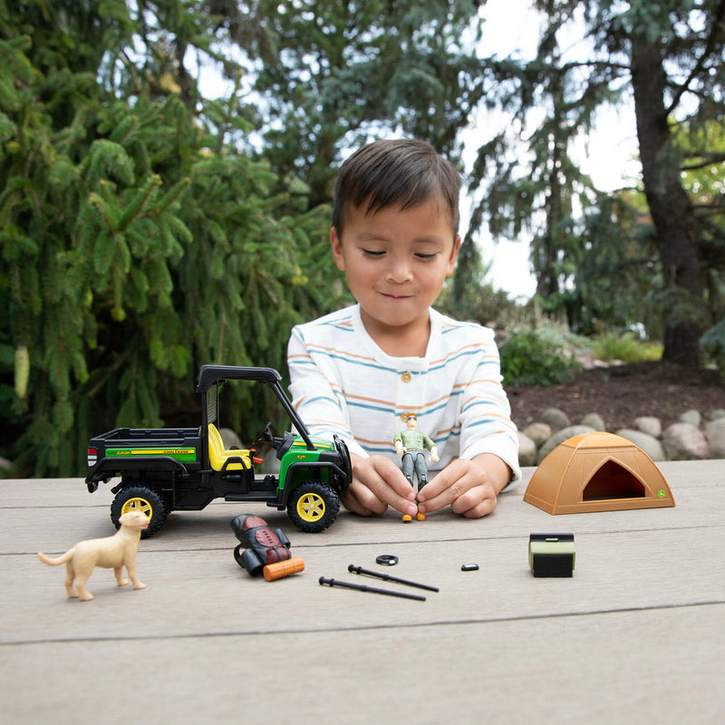 Tomy John Deere Outdoor Adventure Set