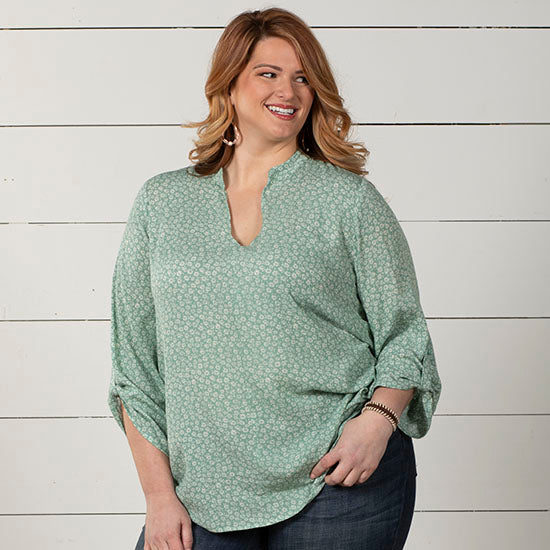 Jody Dusty Mint Zinnia Plus Top