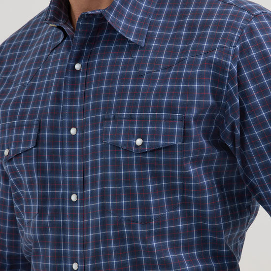 Wrangler Men's Wrinkle Resist Long Sleeve Western Snap Plaid Shirt