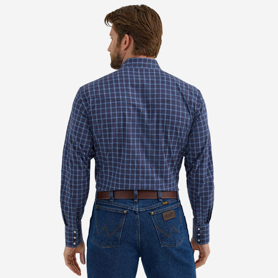 Wrangler Men's Wrinkle Resist Long Sleeve Western Snap Plaid Shirt
