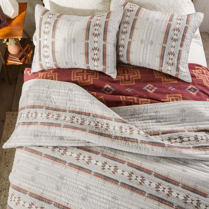 Rod's True Western Alamosa Southwestern Quilt