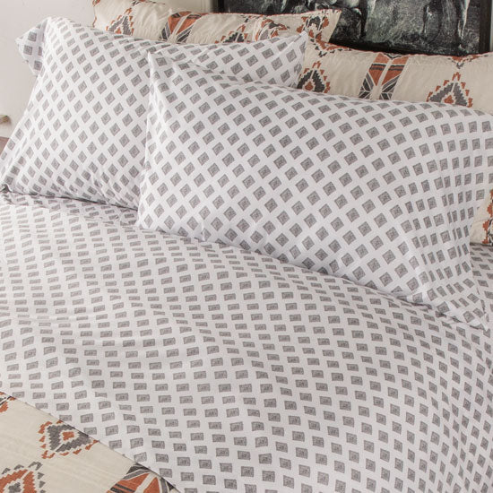 Peking Handicraft Inc. Camelback Aztec Southwestern Sheet Set