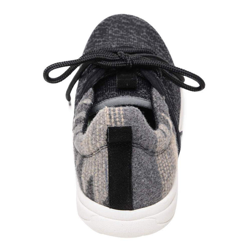 Minnetonka Women`s Eco Black Multi Shoe