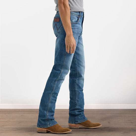 Wrangler Men's Retro Harris Slim Boot Cut Jean