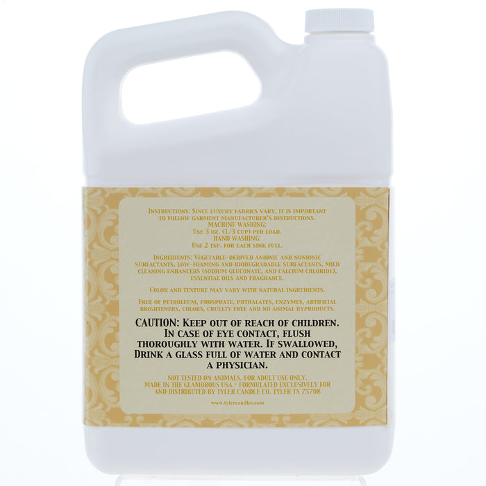 Tyler Candle Co Entitled 64 oz Glamorous Wash