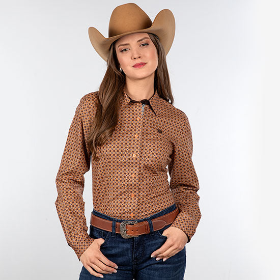 Cinch Around The Square Top