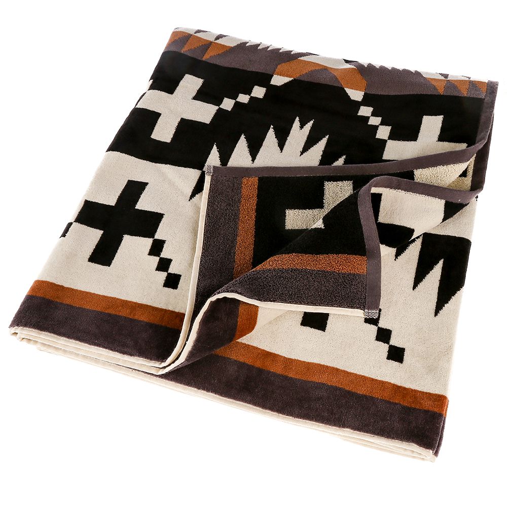 Pendleton Woolen Mills Inc. Wool Oversized Jacquard Spider Rock Towel