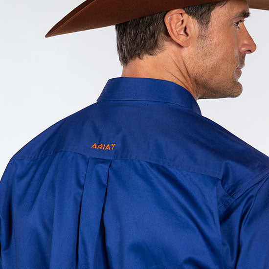 Ariat Men's Solid Twill Blue Button Down Shirt