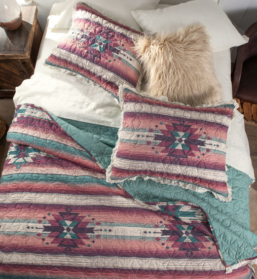Rod's True Western Rose Canyon Ruffle Quilt Set