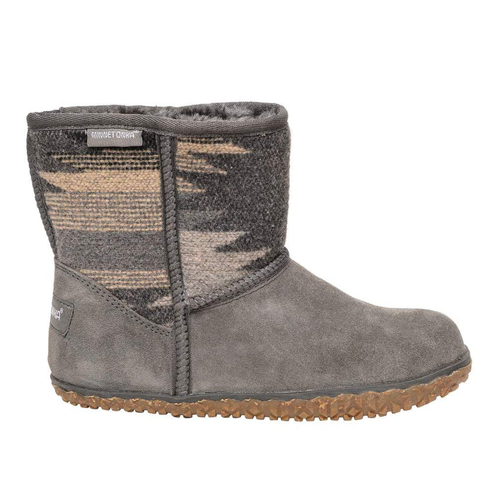 Minnetonka Women`s Tali Grey Multi Boot