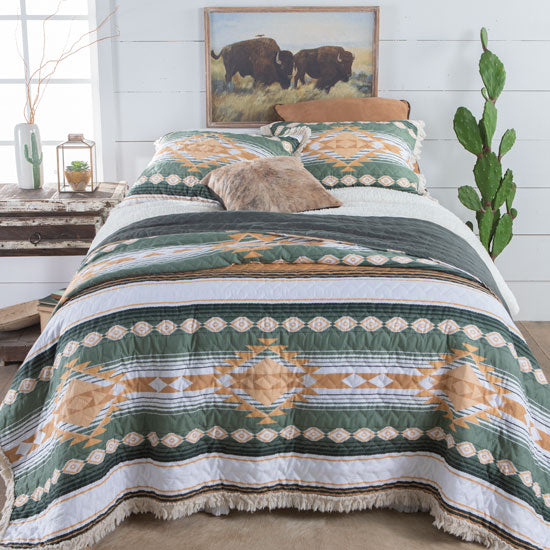 Greenland Home Fashions Zuma Southwest Ruffle Quilt Set