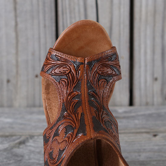 Roper Women's Mika II Tan Tooled Heel
