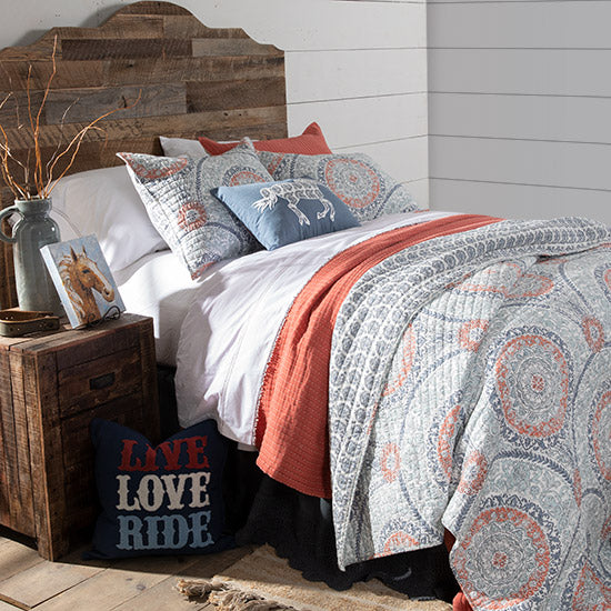 Rod's True Western Circle Home Quilt