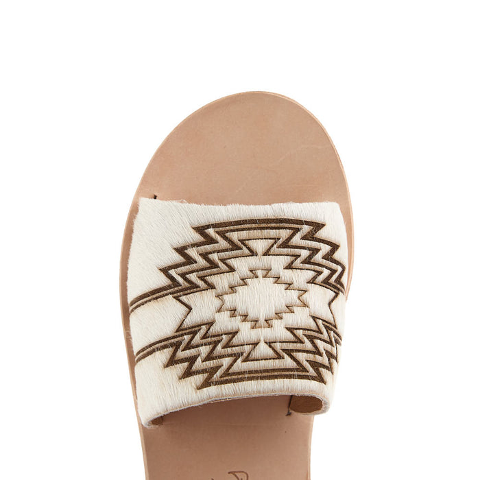 Agavesky Women's Agave Sky Nadie Fire Azteca Slide