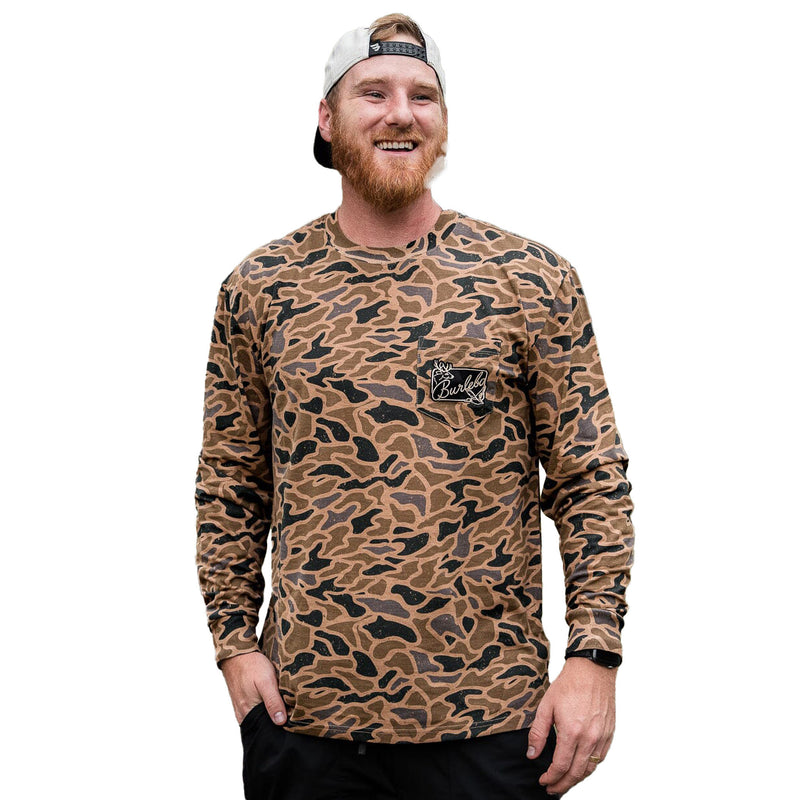 Burlebo Men`s Gauge Camo Long Sleeve Pocket T-shirt