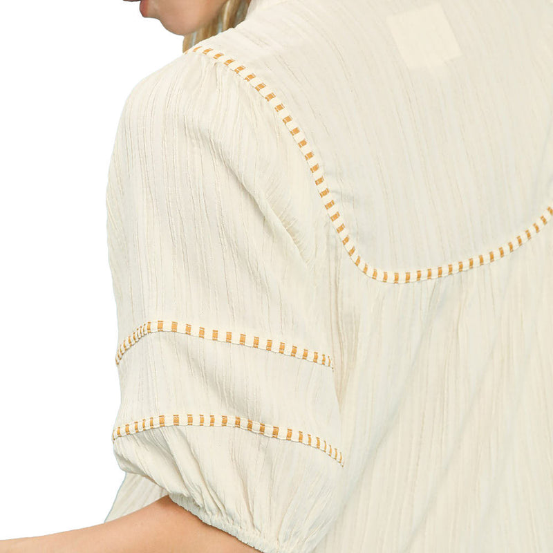 Umgee Usa Inc. Women's Ecru Textured Top