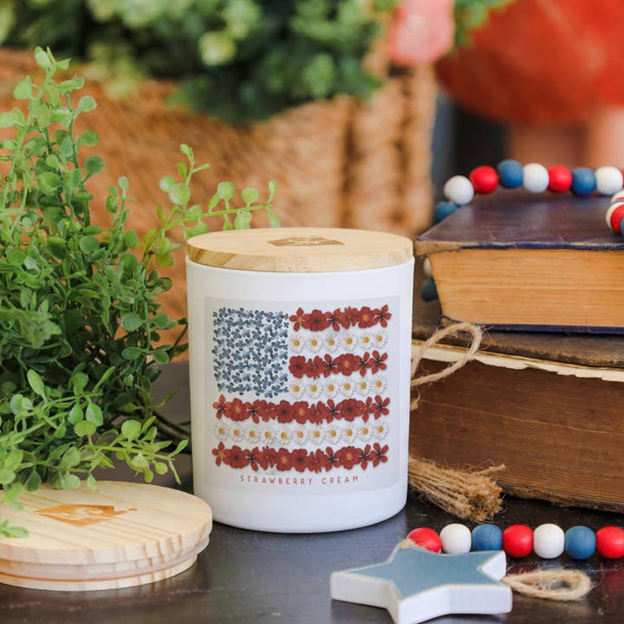 Sincere Surroundings Flower Flag Candle