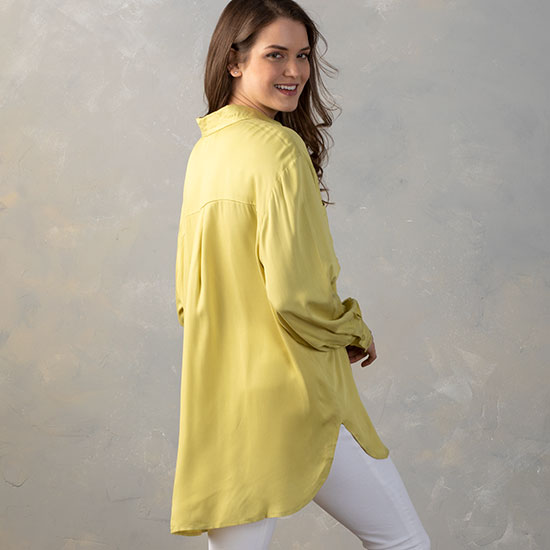 En Merci Country Grace Lemon Button Down Top