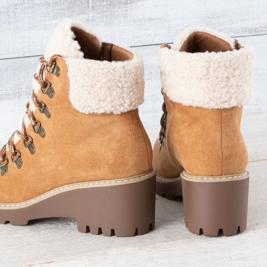 Corkys Footwear Womens Squad Cognac Lace up