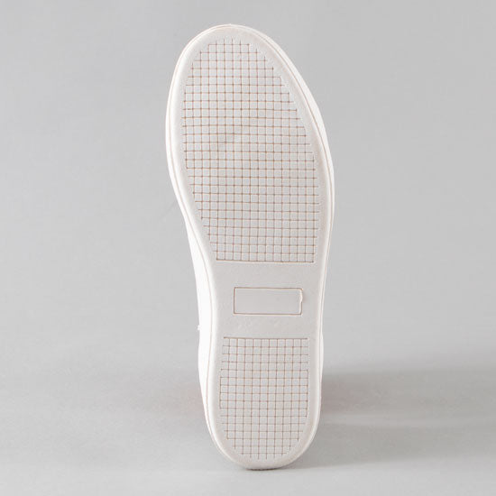 Country Grace McMasy Nude Sneaker
