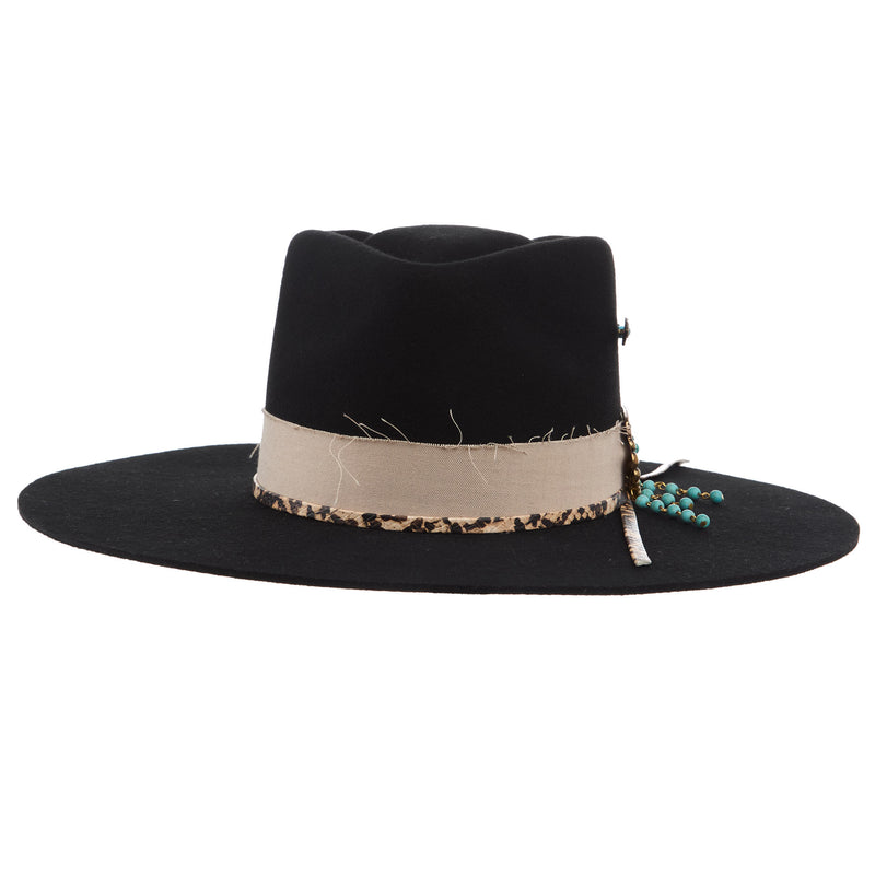 Charlie 1 Horse C1H Black Lucky Me Lainey Wilson 4 in. Brim Fashion Hat