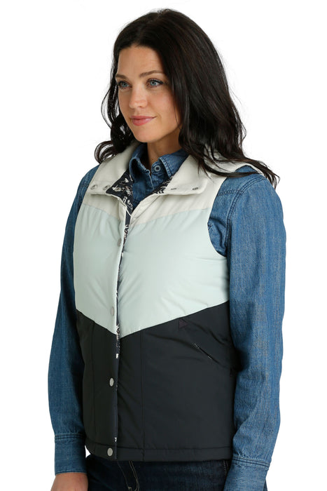 Cinch Women's Colorblock Navy Puffer Vest L