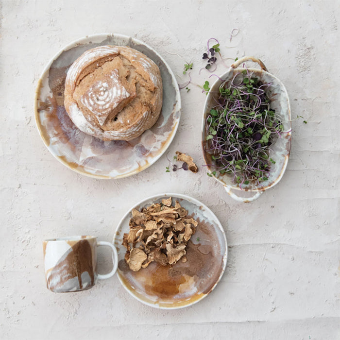 Creative Co-Op Stoneware Plate Reactive Glaze