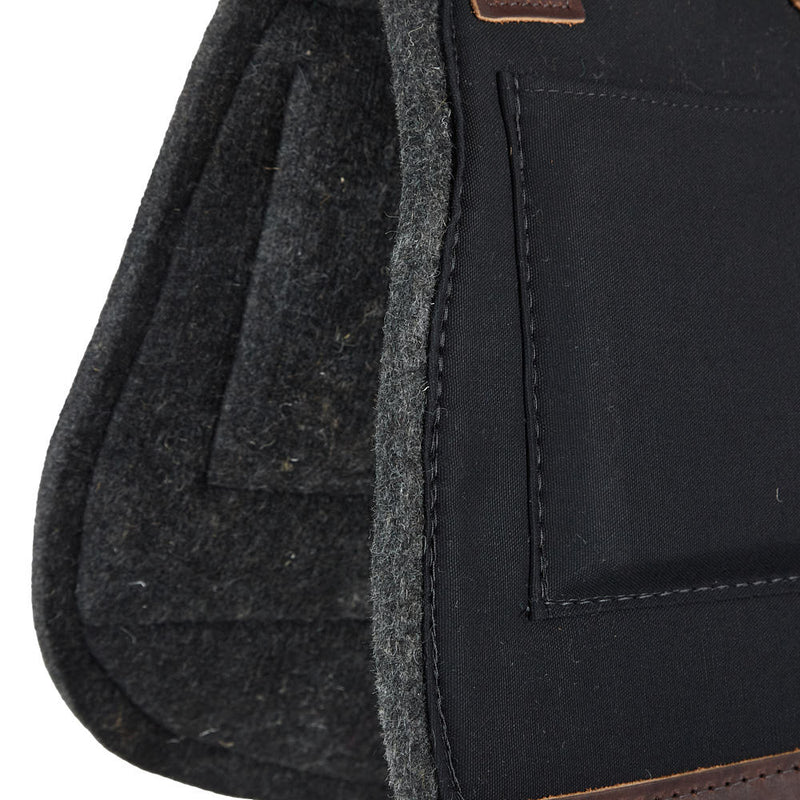 Diamond Wool Pad Company Black Round Contoured 1/2in 33x28 Shim Saddle Pad