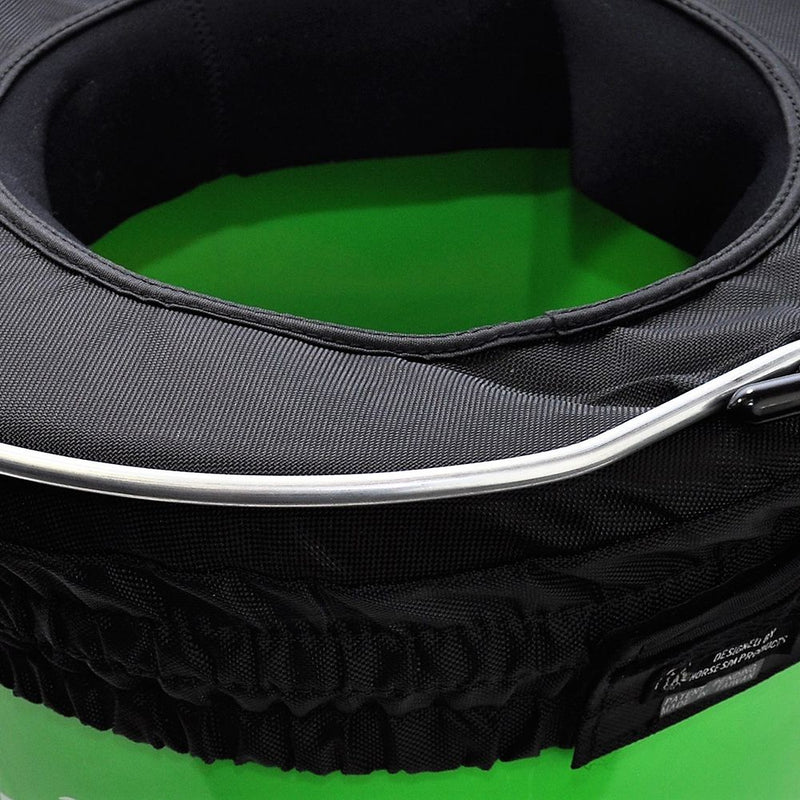 Horse Spa Products Black Water-n-Hole Slosh Proof Rim 20 Quart