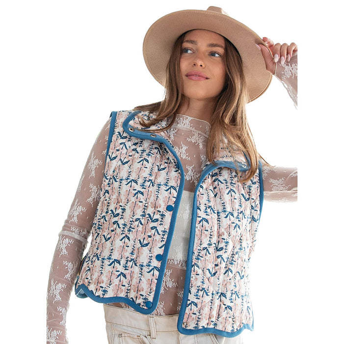 Ee Some Women's Teal Quilted Floral Vest